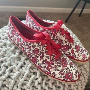 *BRAND NEW* KEDS SNEAKERS *NEVER WORN*
